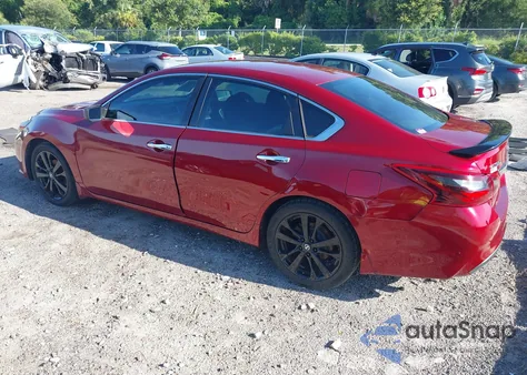 2017 Nissan Altima 2.5 Sr z USA, uszkodzony, nr VIN 1N4AL3AP3HC233329